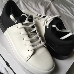 Color block ALDO sneakers